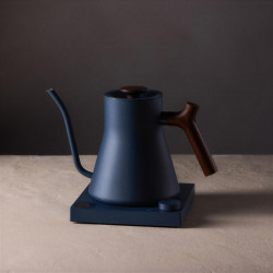 Fellow Stagg EKG PRO stone blue + walnut | Električni grelnik vode Gooseneck