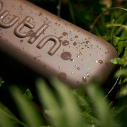 Outin Eva Protective Case - zaščitni etui (Maple Brown)