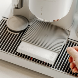 Timemore Mirror Basic 3 (bela) – digitalna barista tehtnica