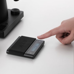 Varia AKU Mini – digitalna tehtnica za kavo